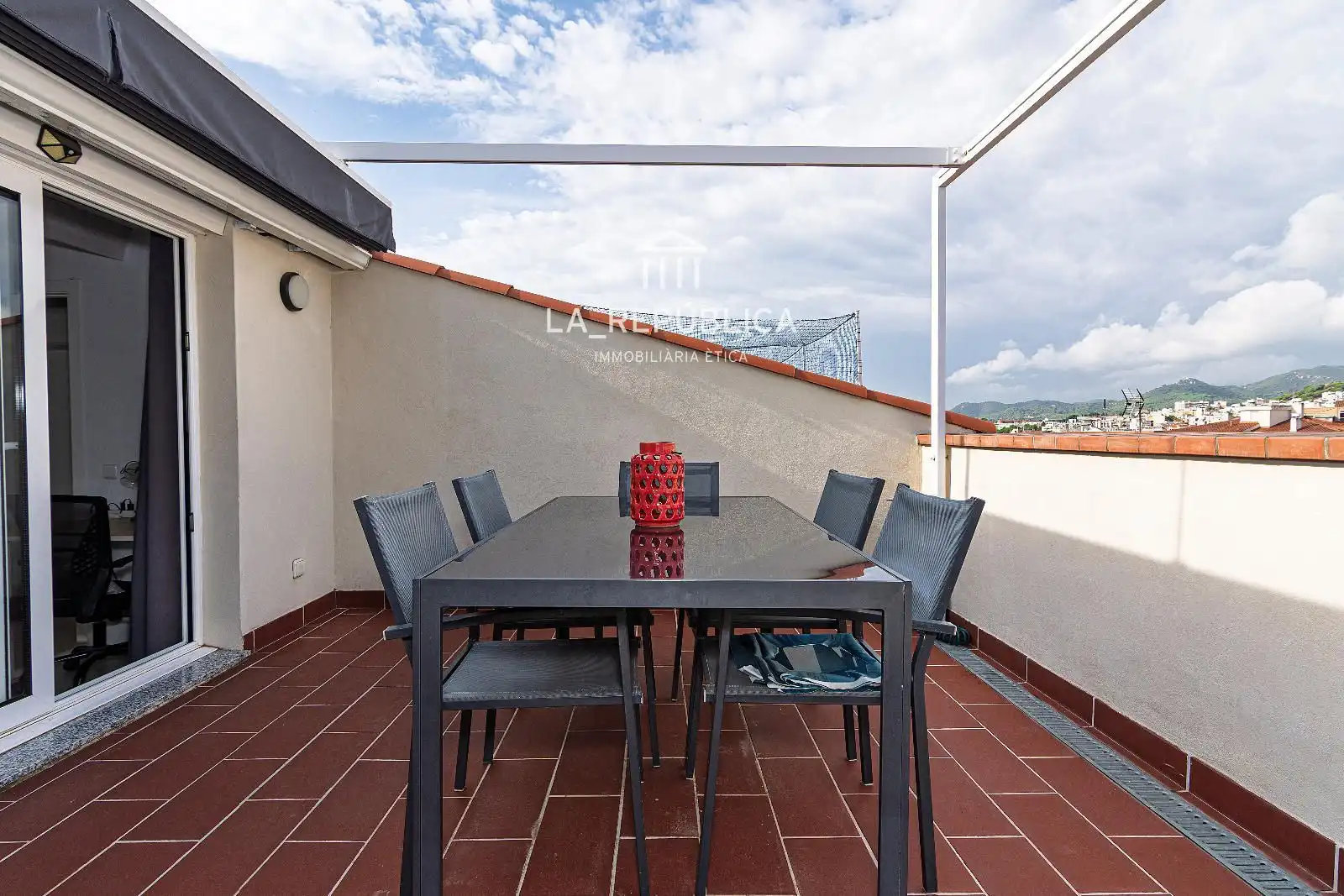 Terrassa de Àtic en venda en Mataró amb Aire condicionat, Calefacció i Terrassa