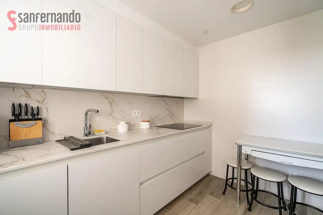 Kitchen of Flat for sale in Santander  with Heating