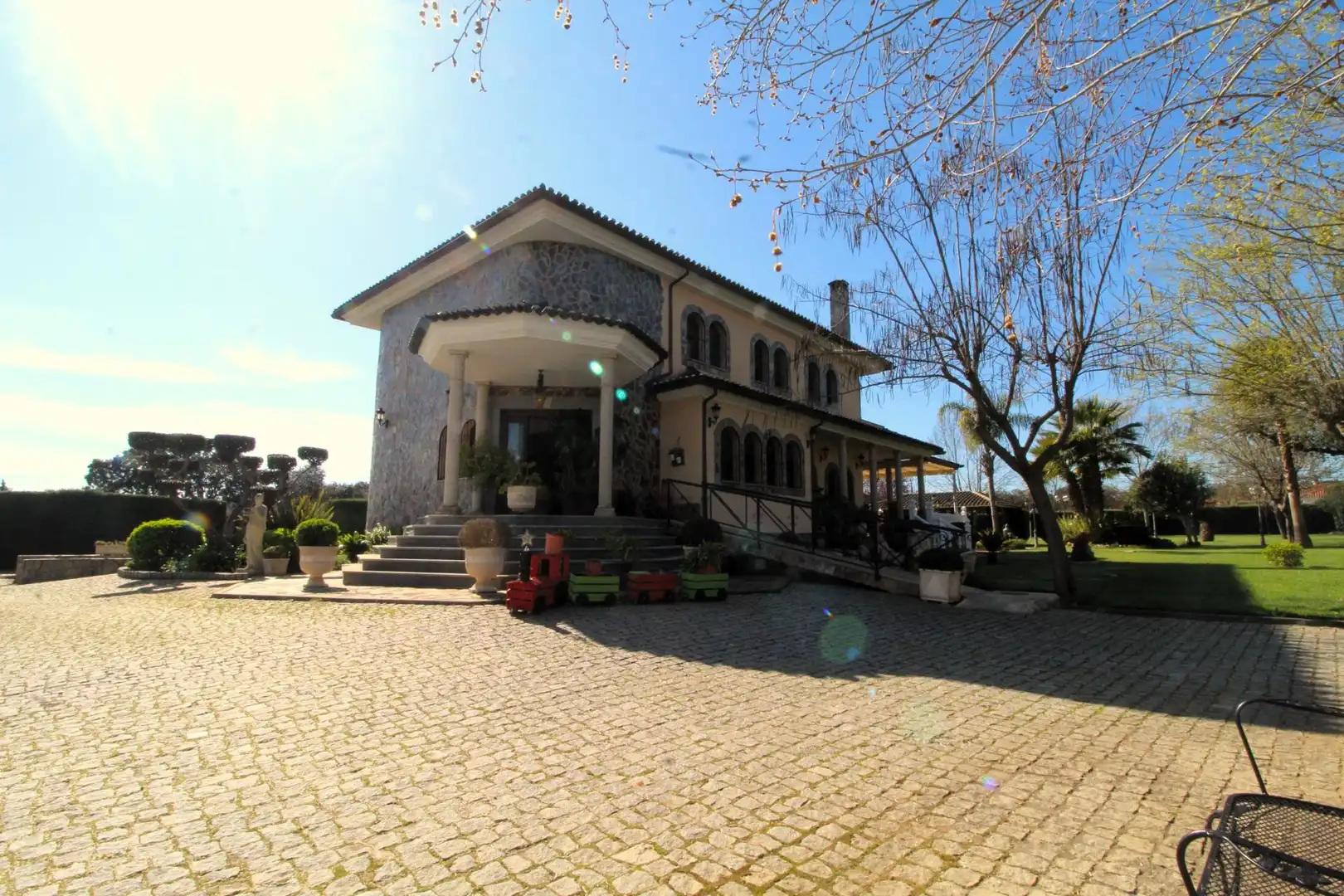 Casa con piscina en venta en Carretera de Sevilla - Los Montitos, imagen 2