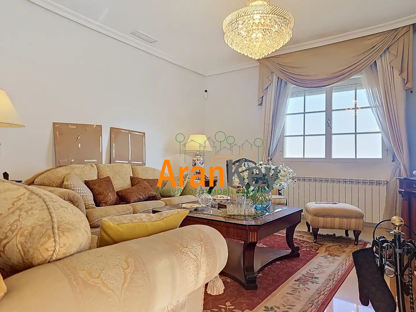 Living room of Houses for sale in Aranjuez  with Air Conditioner, Private garden and Terrace