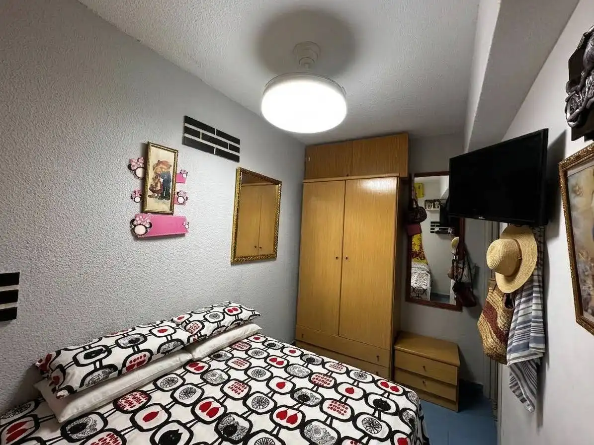 Bedroom of Flat for sale in Parla
