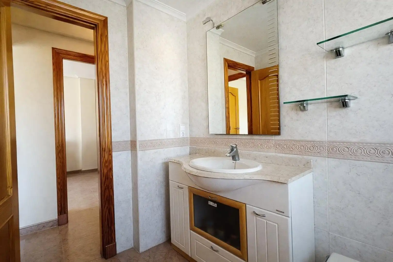 Bathroom of Flat for sale in Roquetas de Mar  with Terrace and Community pool