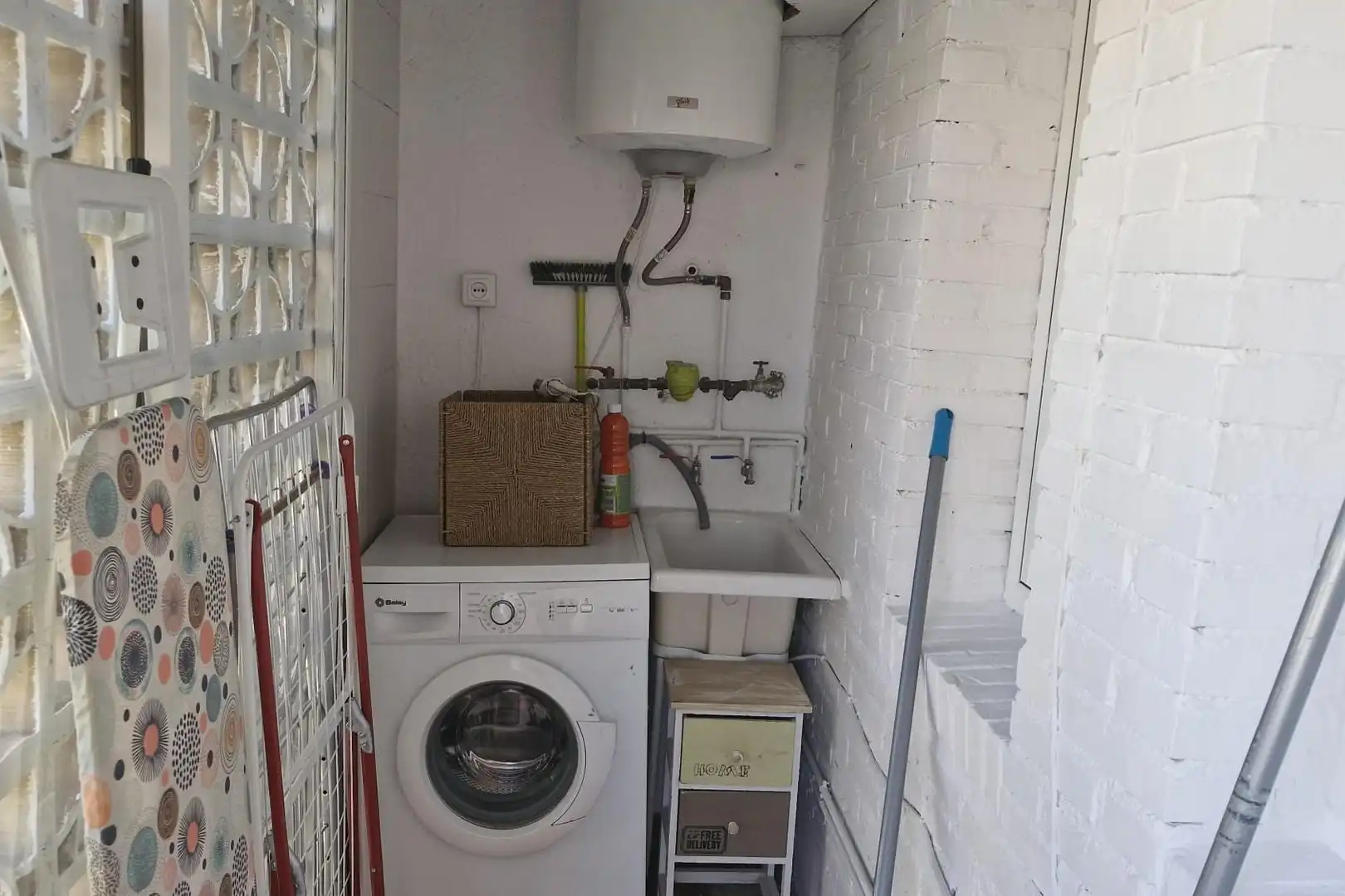 Balcony of Flat for rent in Granada  with Furnished and Balcony