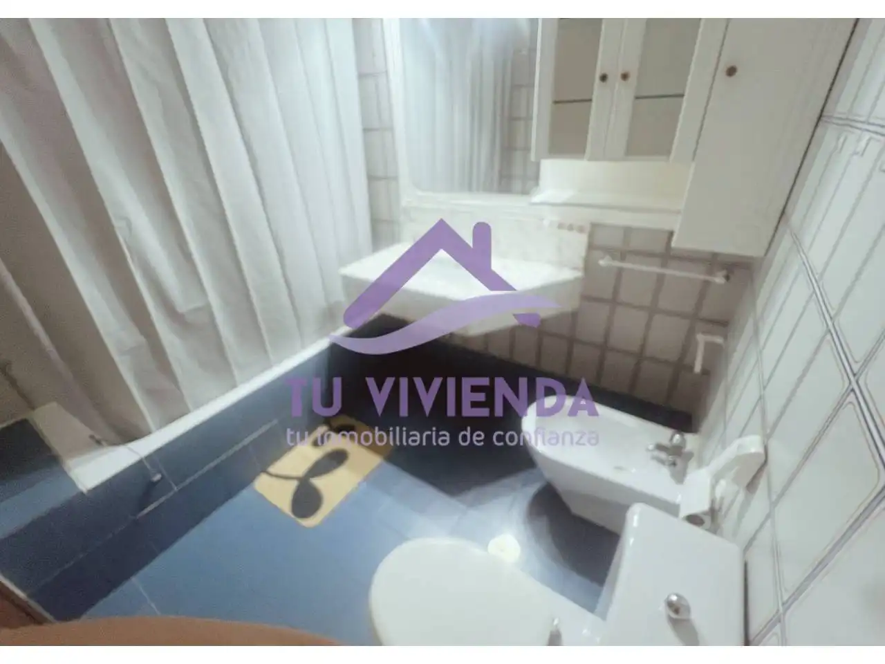 Habitación de Piso de alquiler en Valladolid con Calefacción y Amueblado