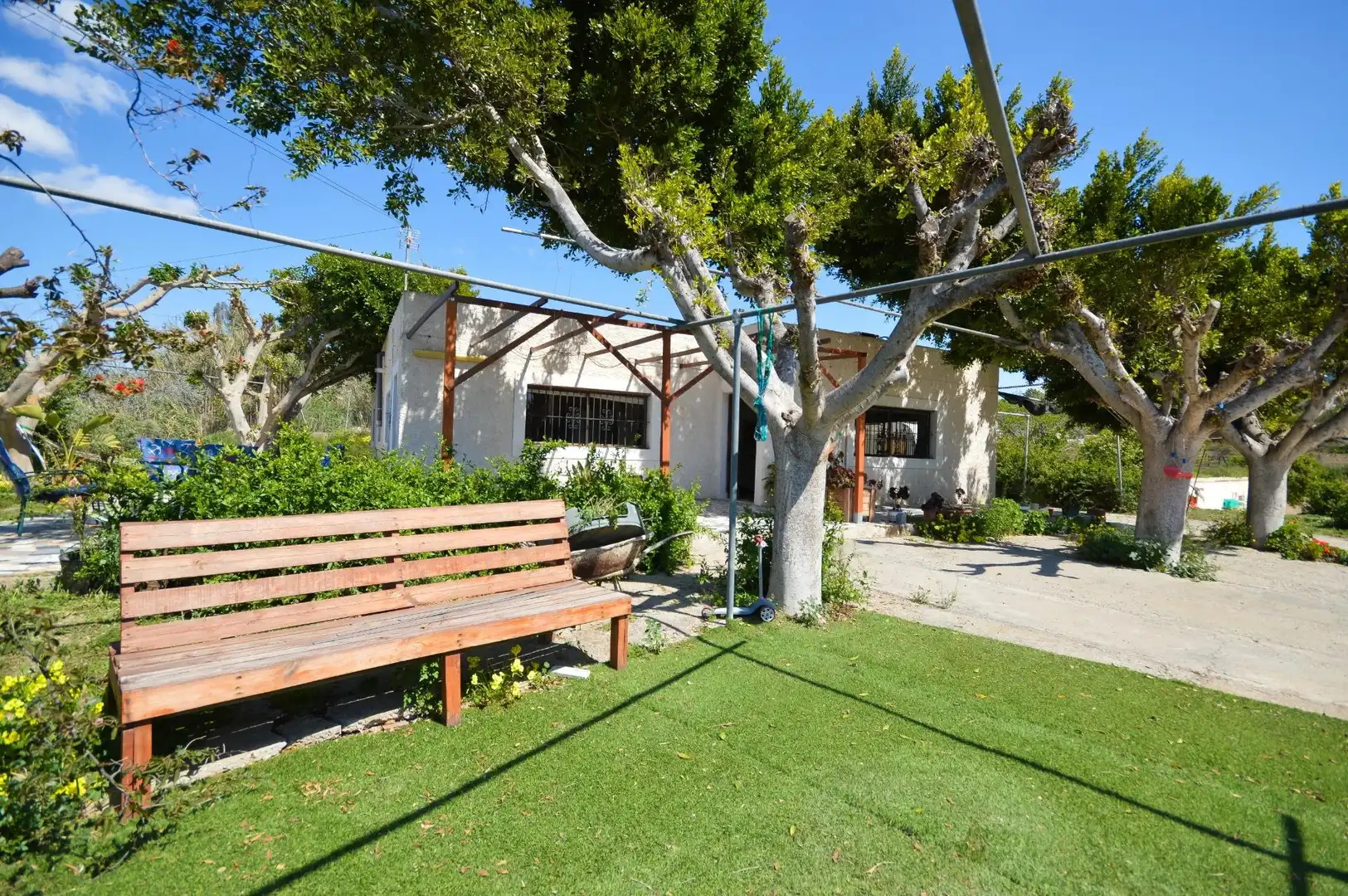 Vista exterior de Finca rústica en venda en Pechina amb Aire condicionat, Jardí privat i Terrassa