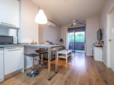 Apartamento con balcón en venta en Zaidín