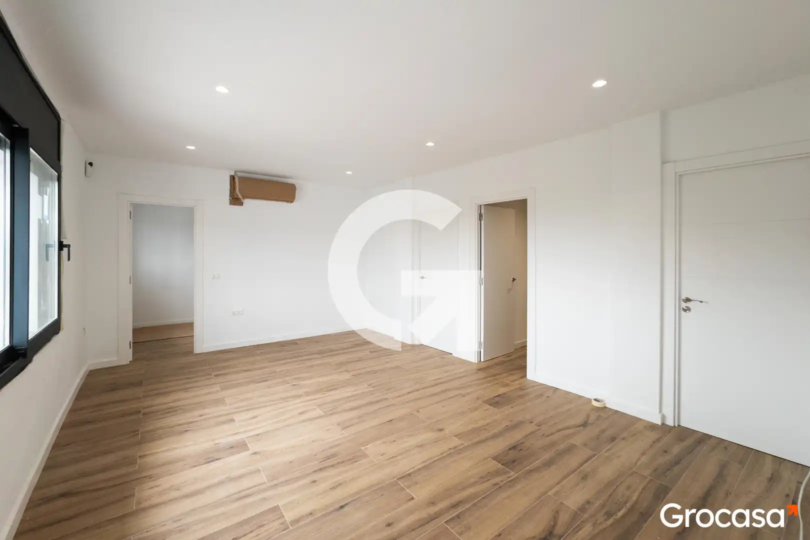 Flat for sale in Sant Vicenç Dels Horts  with Air Conditioner, Heating and Terrace