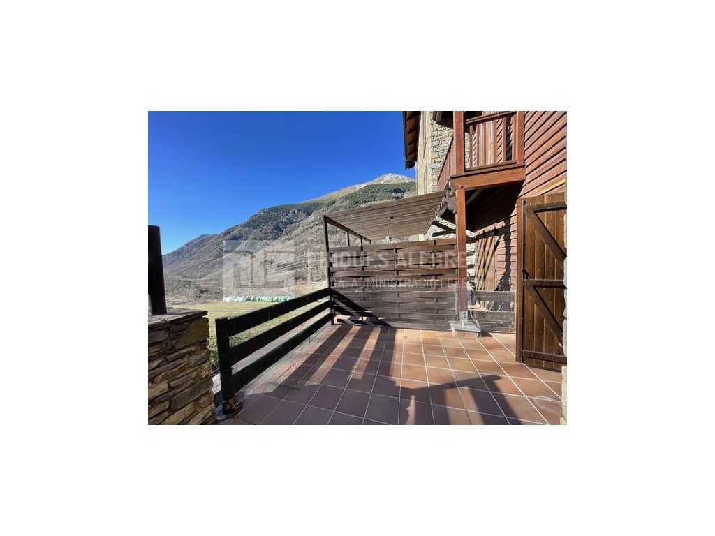 Exterior view of Loft for sale in La Torre de Cabdella  with Heating, Furnished and Oven