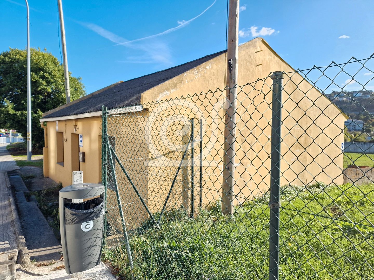 House or chalet for sale in A Coruña Capital   with Private garden, Storage room and Alarm