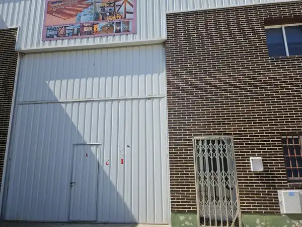 Industrial building for sale in Polígono industrial La Mora