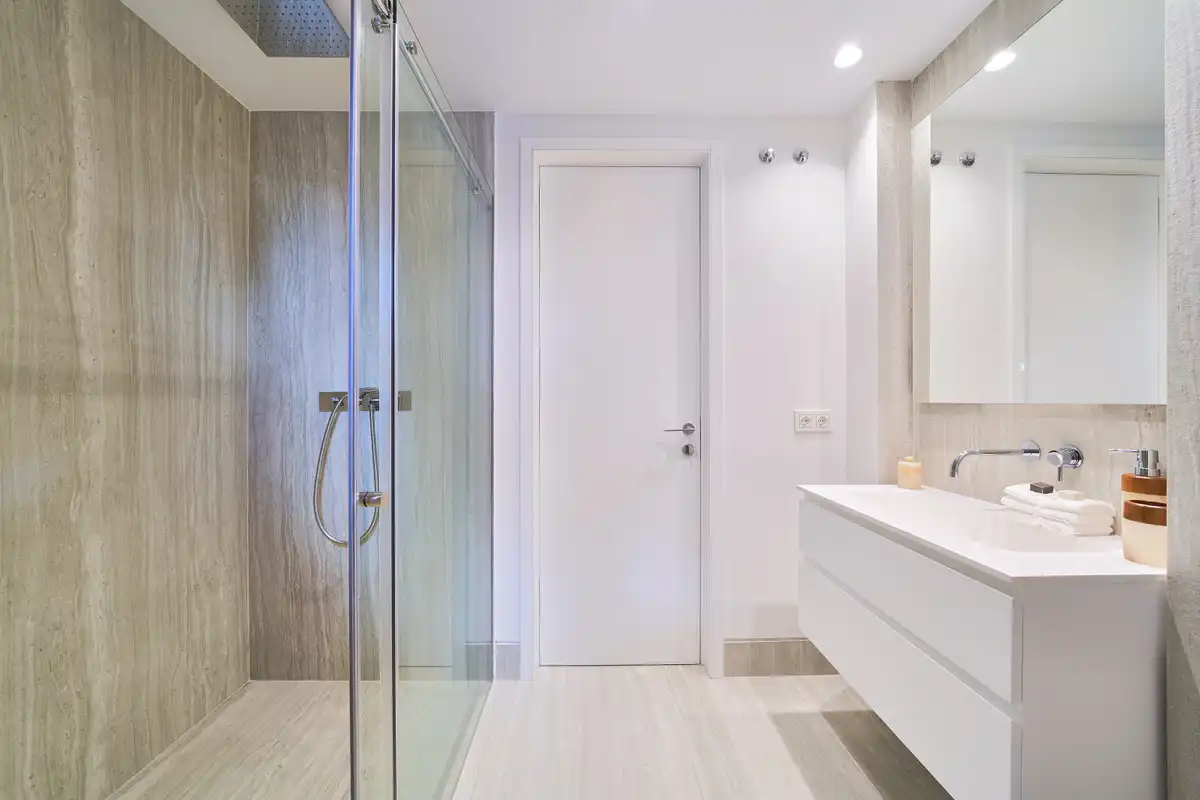 Flat with pool for sale in Estepona - Estepona,Centro,Avenida Juan Carlos I, imagen 27