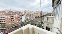 Vista exterior de Pis de lloguer en  Valencia Capital amb Aire condicionat, Calefacció i Balcó