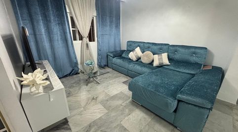 Foto 2 de Casa adosada en venta en Palmete, Sevilla Capital