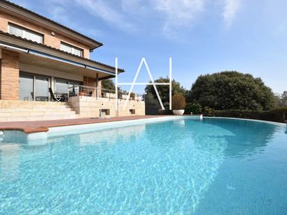 Jardí de Casa o xalet en venda en Sant Vicenç de Montalt amb Aire condicionat, Calefacció i Terrassa