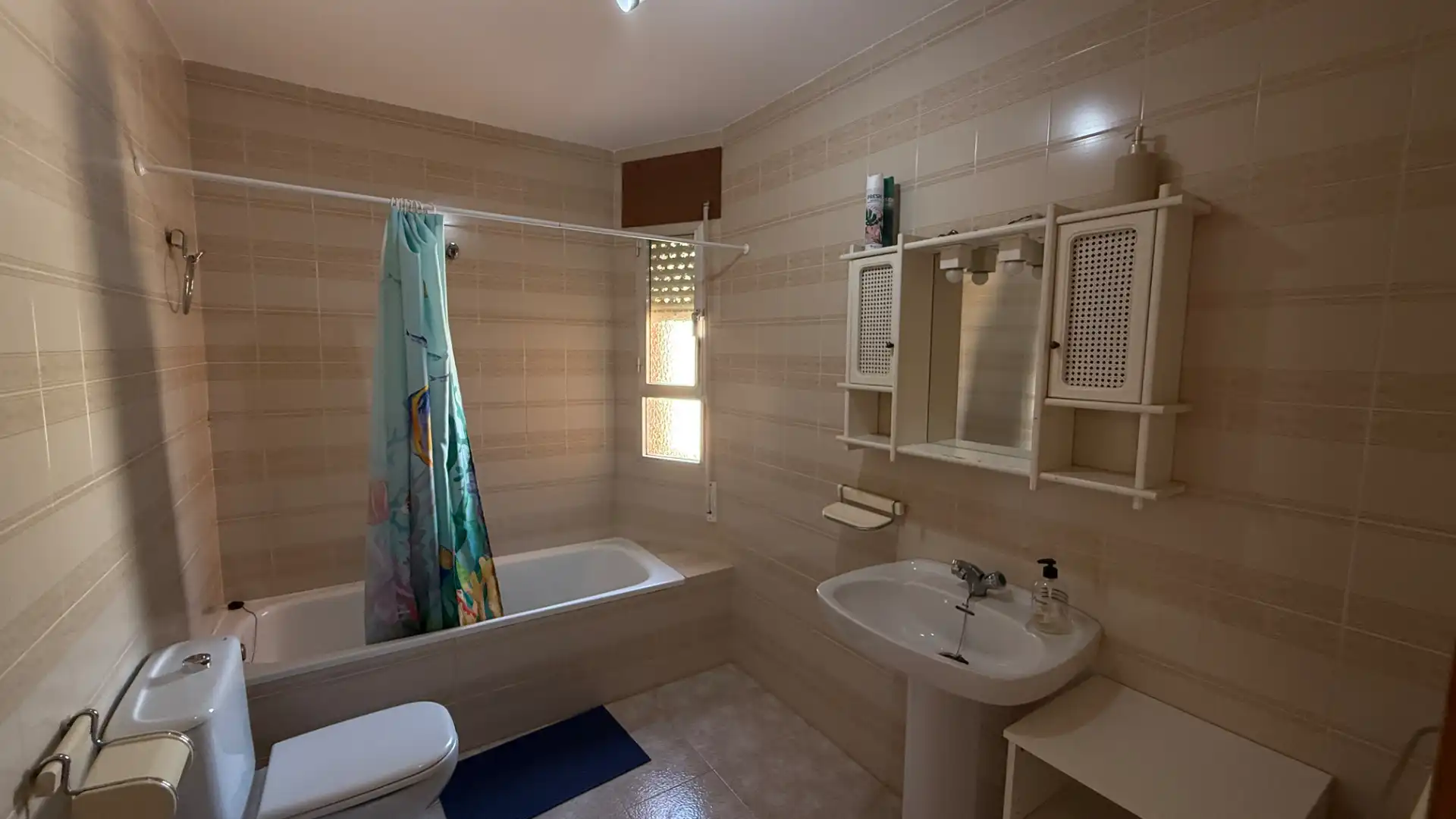 Baño de Casa adosada en venta en Águilas con Jardín privado, Terraza y Trastero