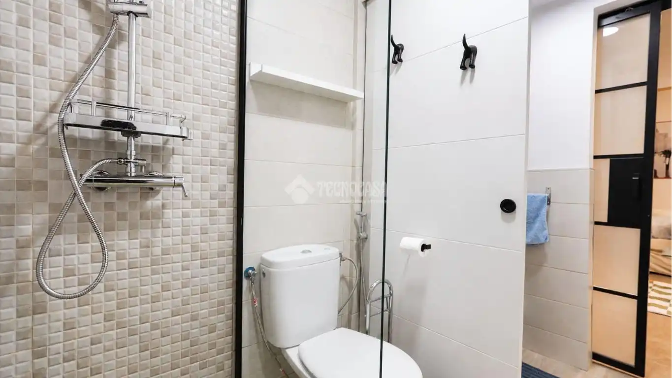 Bathroom of Study for sale in Santa Cruz de Tenerife  with Air Conditioner