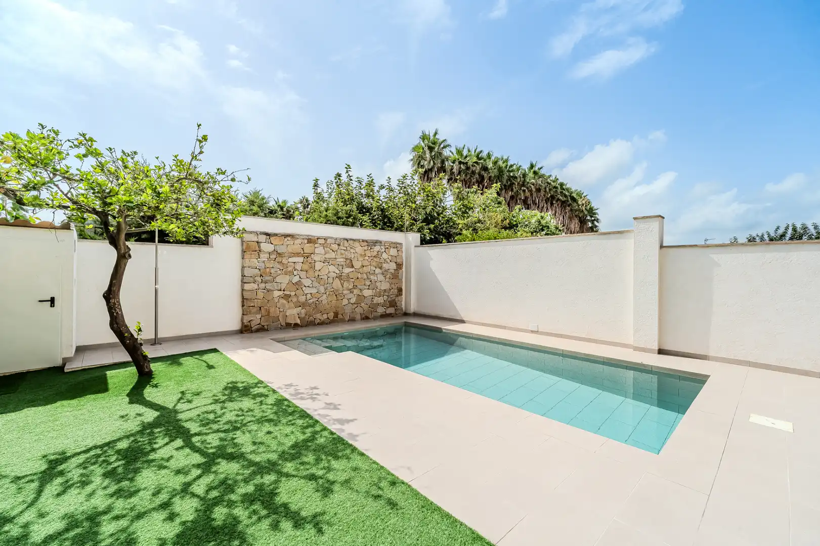 Piscina de Casa o xalet en venda en Deltebre amb Aire condicionat, Calefacció i Jardí privat