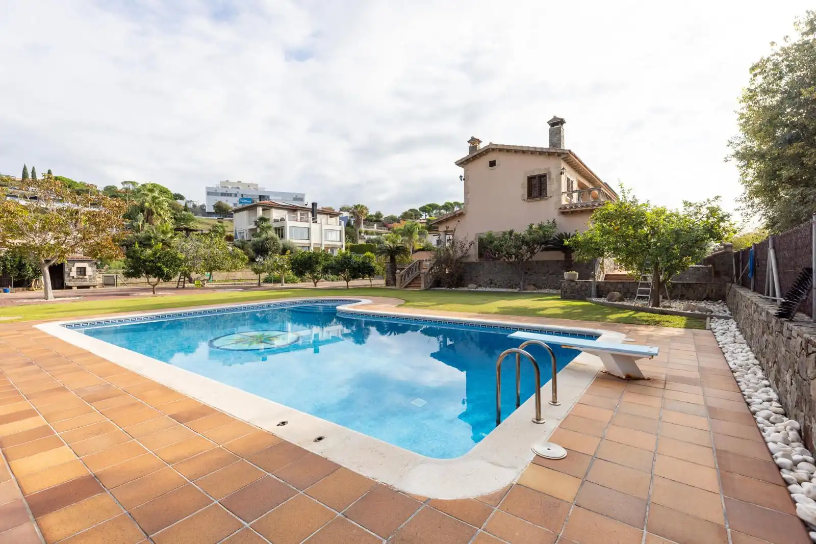 Piscina de Casa o xalet en venda en Mataró amb Terrassa i Piscina
