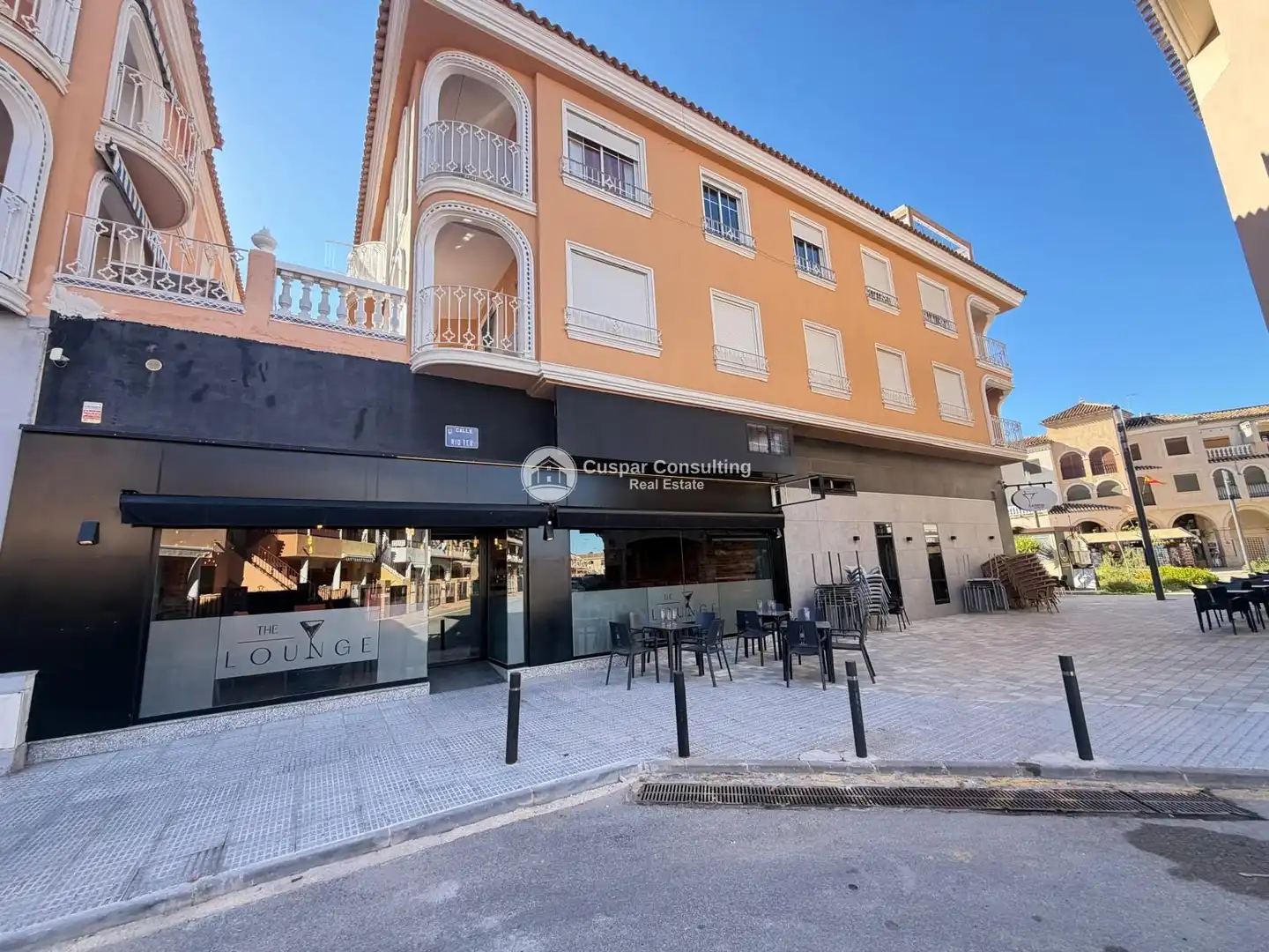 Local en venda en Los Alcázares amb Aire condicionat, Terrassa i Moblat