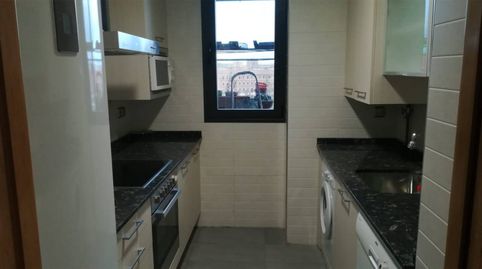 Foto 3 de Pis de lloguer a Calle Teruel, Los Lirios, Logroño