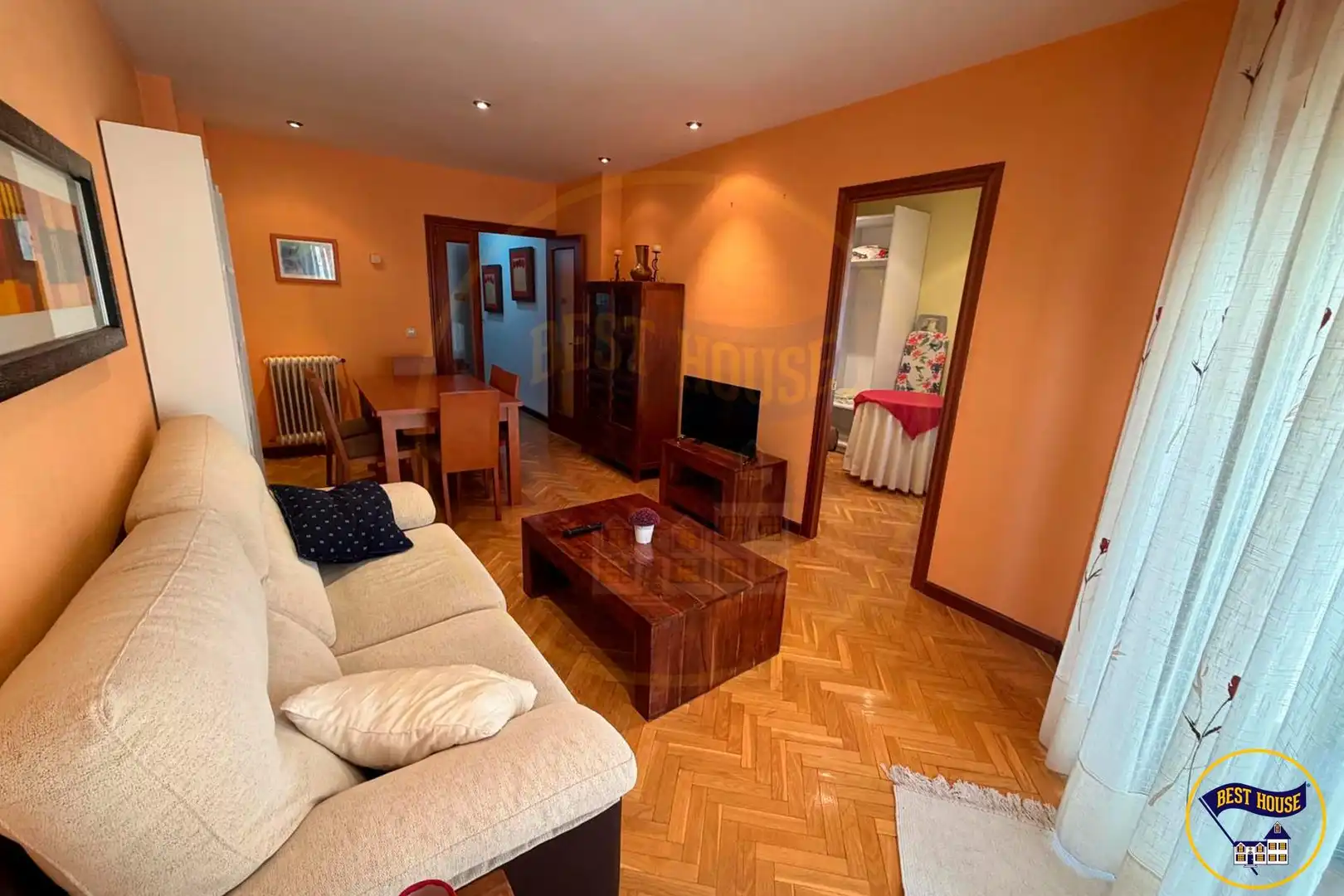Living room of Flat for rent in Cuenca  with Heating, Furnished and Balcony