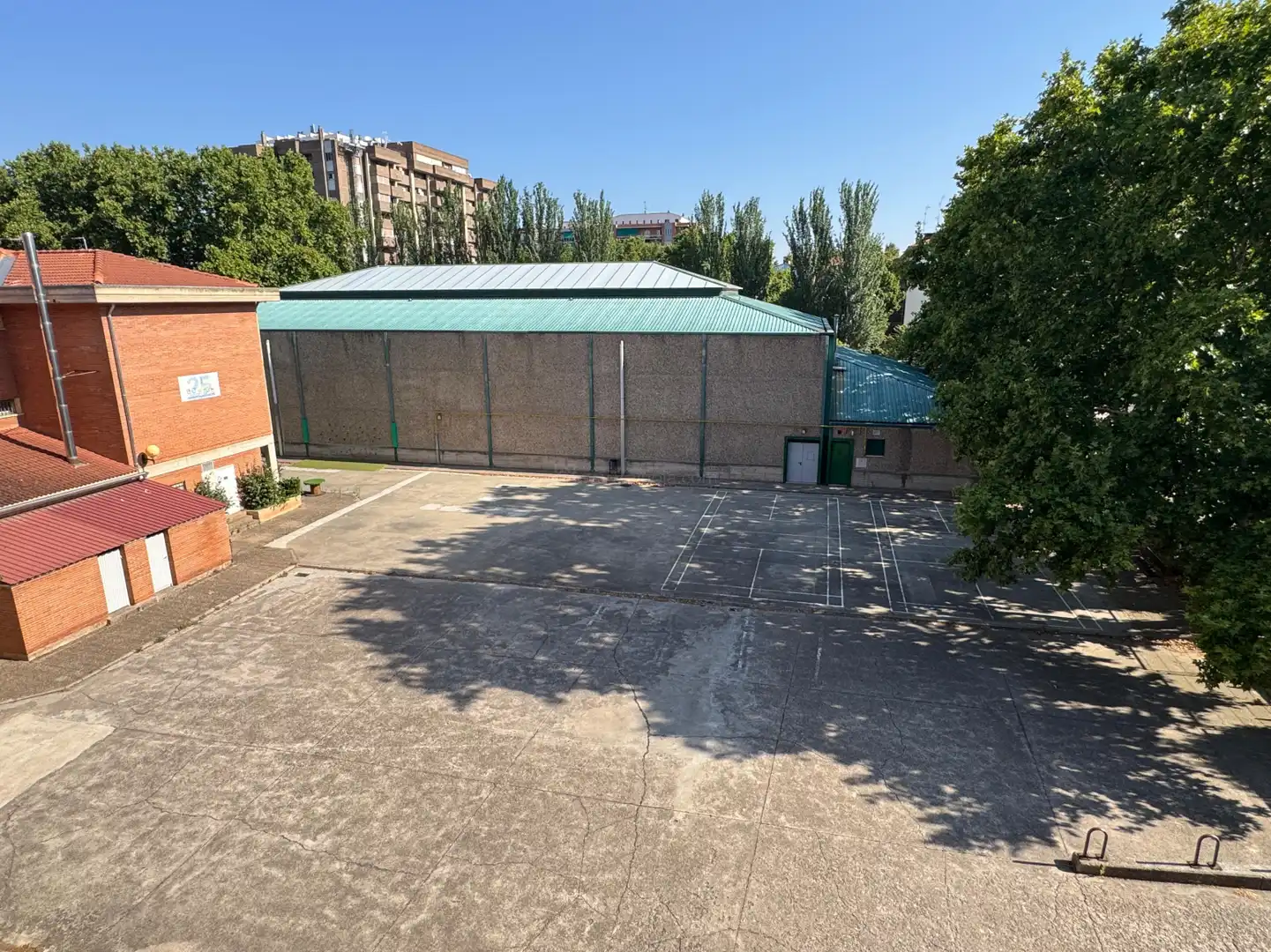 Parking of Flat for sale in  Logroño  with Heating, Parquet flooring and Storage room