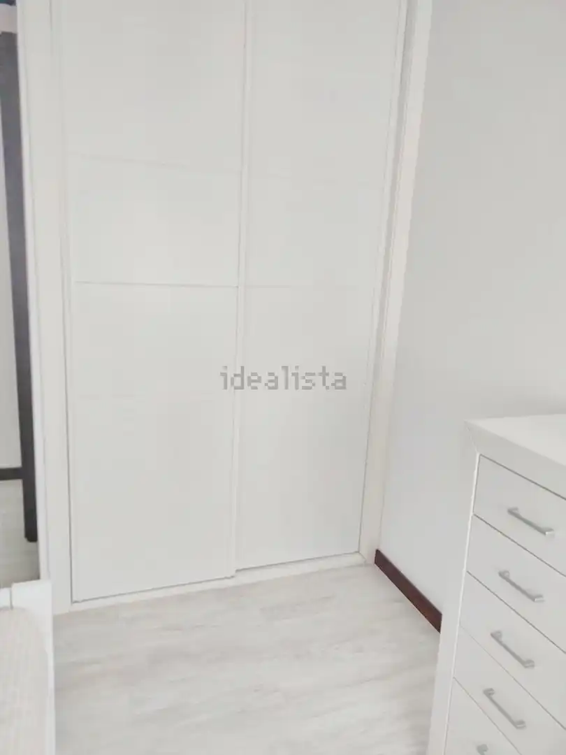 Schlafzimmer von Wohnung zur Miete in Cáceres mit Klimaanlage, Heizung und Terrasse