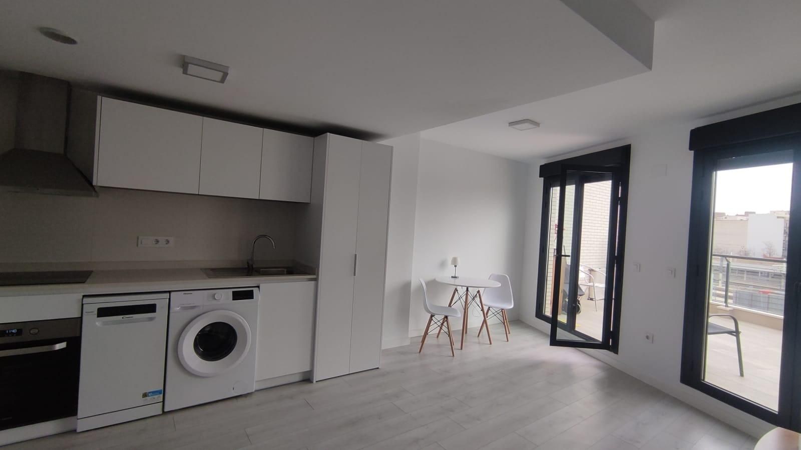 Apartment to rent in Calle Rogoberto Ferrer, Alipark