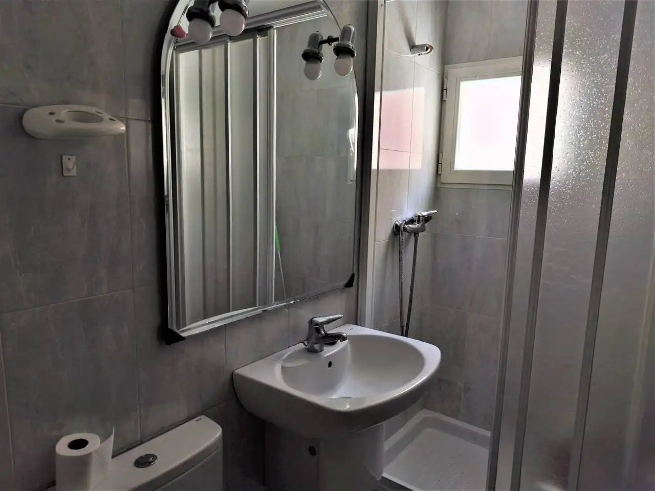 Baño de Piso en venta en Madrid con Aire acondicionado, Calefacción y Parquet