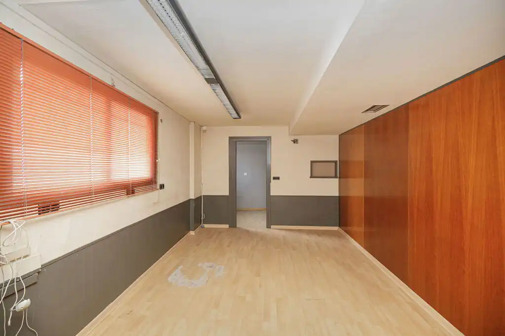 Business premises for sale in C/ Del Valls, imagen 9