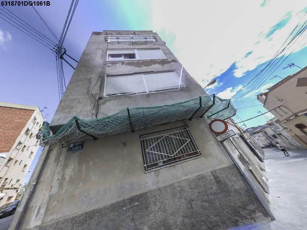 Vista exterior de Piso en venta en Terrassa