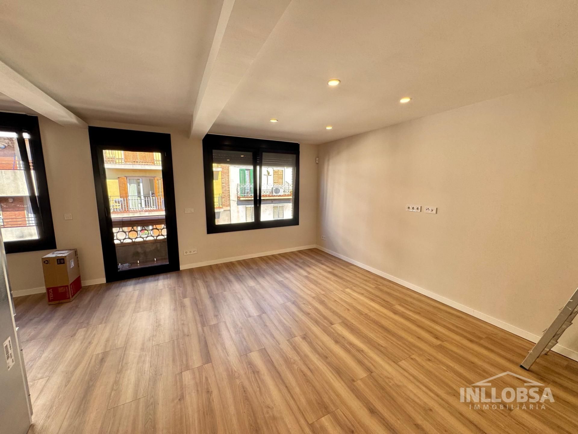 Living room of Flat for sale in Manresa  with Heating and Balcony