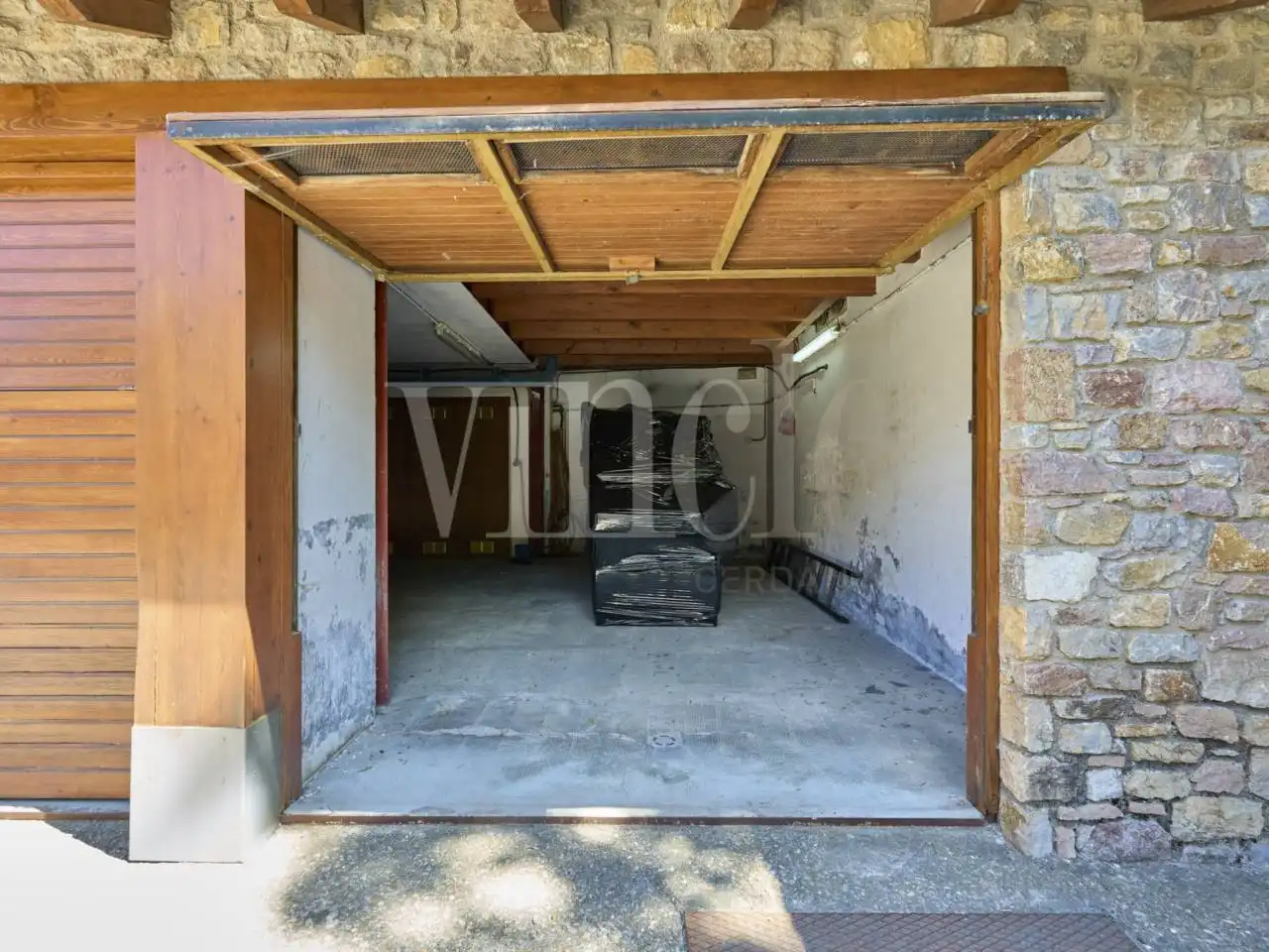 Casa adosada en venta en Urús con Parquet y Terraza
