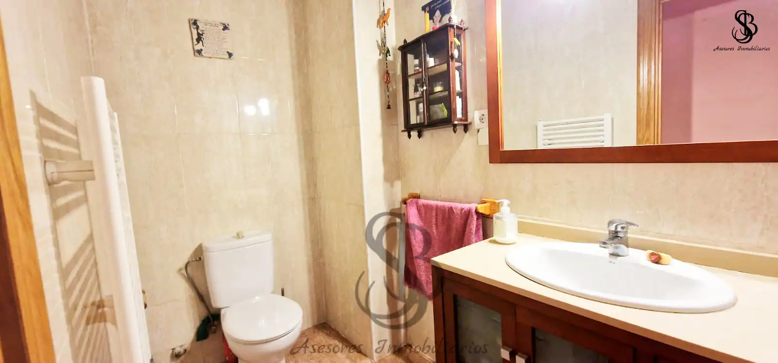 Baño de Casa adosada en venta en Alicante / Alacant con Aire acondicionado, Calefacción y Jardín privado