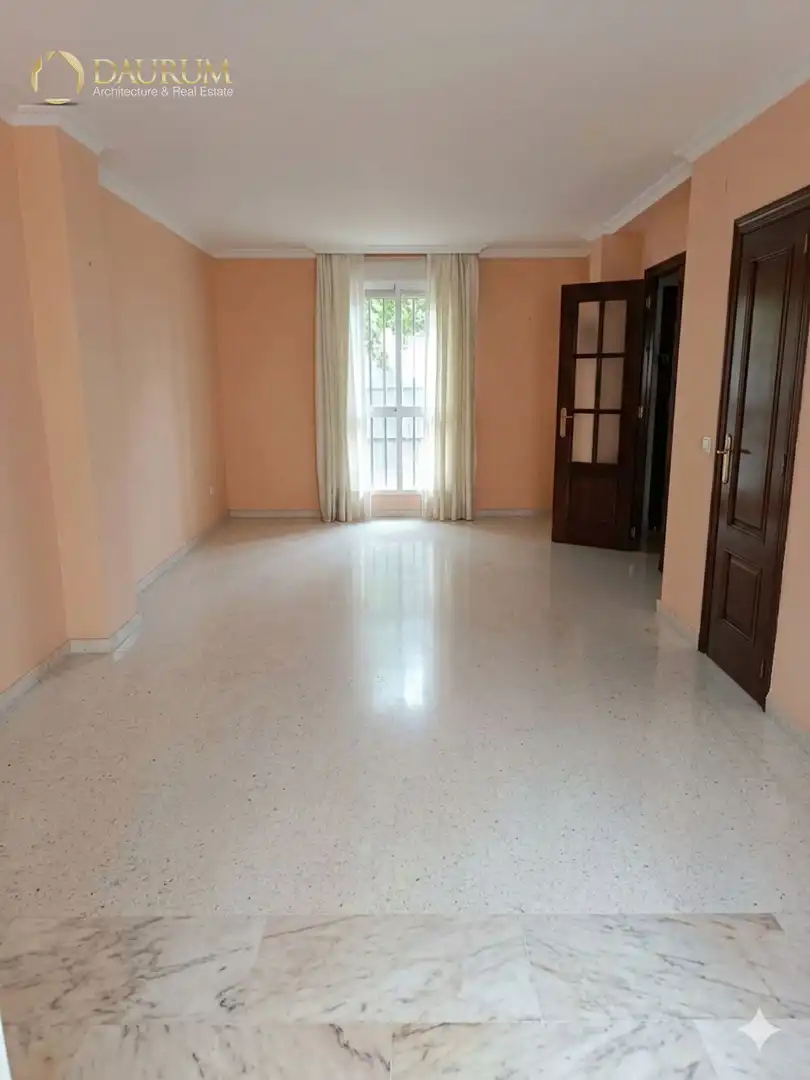 Living room of Detached homes for sale in Sevilla  with Air Conditioner, Heating and Terrace