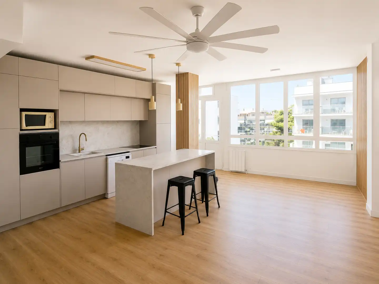 Wohnung mit Terrasse zum Verkauf in Carrer del Penedès 9