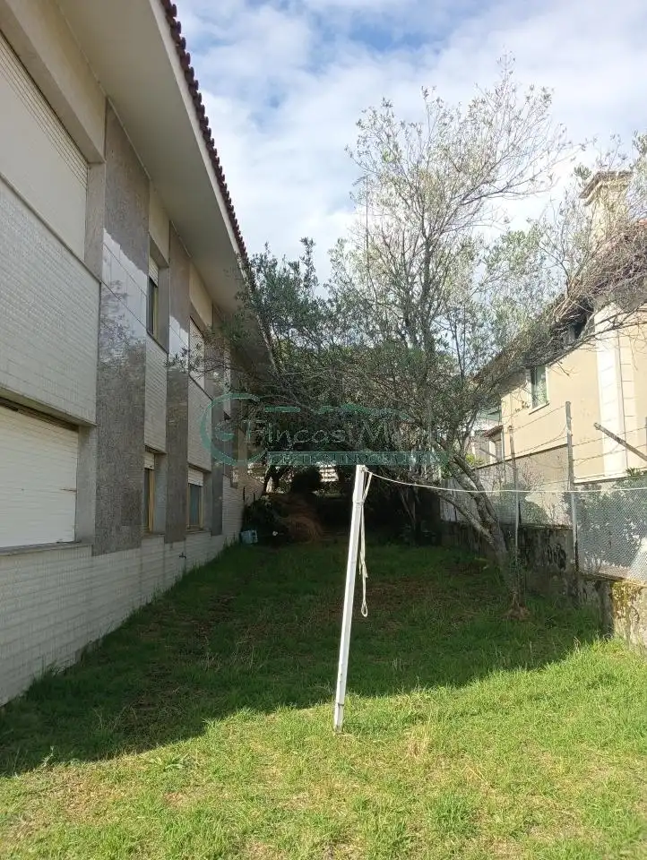 Vista exterior de Casa o chalet en venta en Vigo  con Calefacción, Jardín privado y Terraza