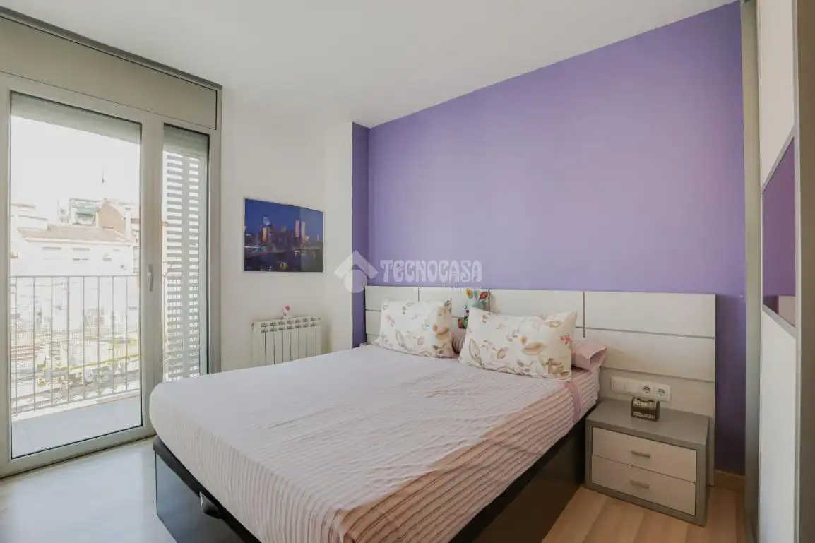 Schlafzimmer von Wohnung zum Verkauf in Montcada i Reixac mit Heizung, Abstellraum und Balkon