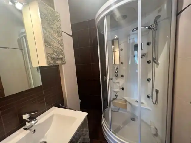 Bathroom of Flat for rent in Puertollano  with Air Conditioner, Heating and Parquet flooring