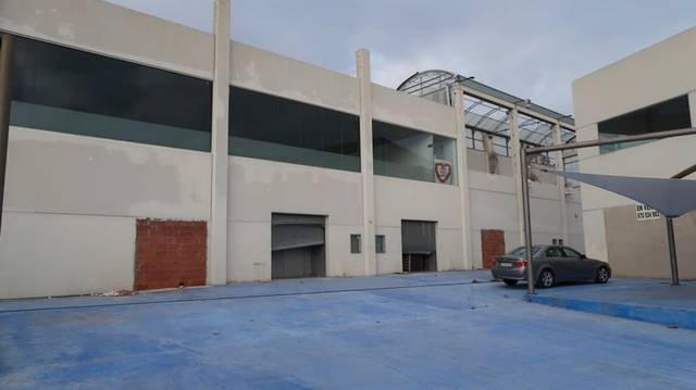 Nave industrial en Alquiler en C/ Roma                                            en Grau - Quintanes