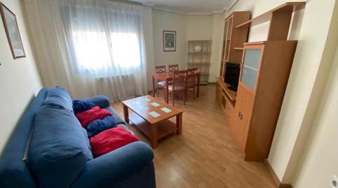 Foto 3 de Apartament de lloguer a Calle Puerta de Murcia, Carretas - Pajarita,  Albacete Capital