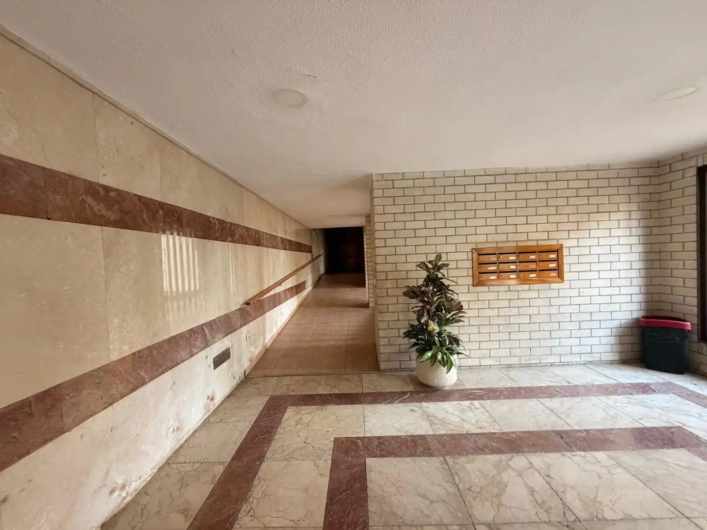 Flat for sale in Cartagena  with Air Conditioner and Furnished