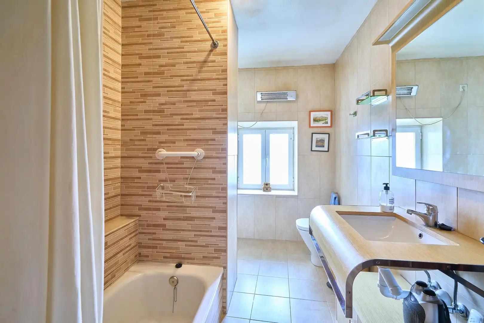Baño de Finca rústica en venta en Horcajo Medianero