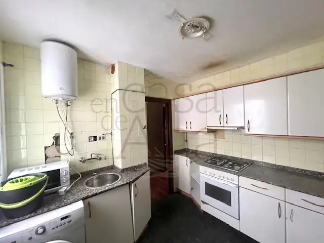 Kitchen of Flat for sale in Deusto