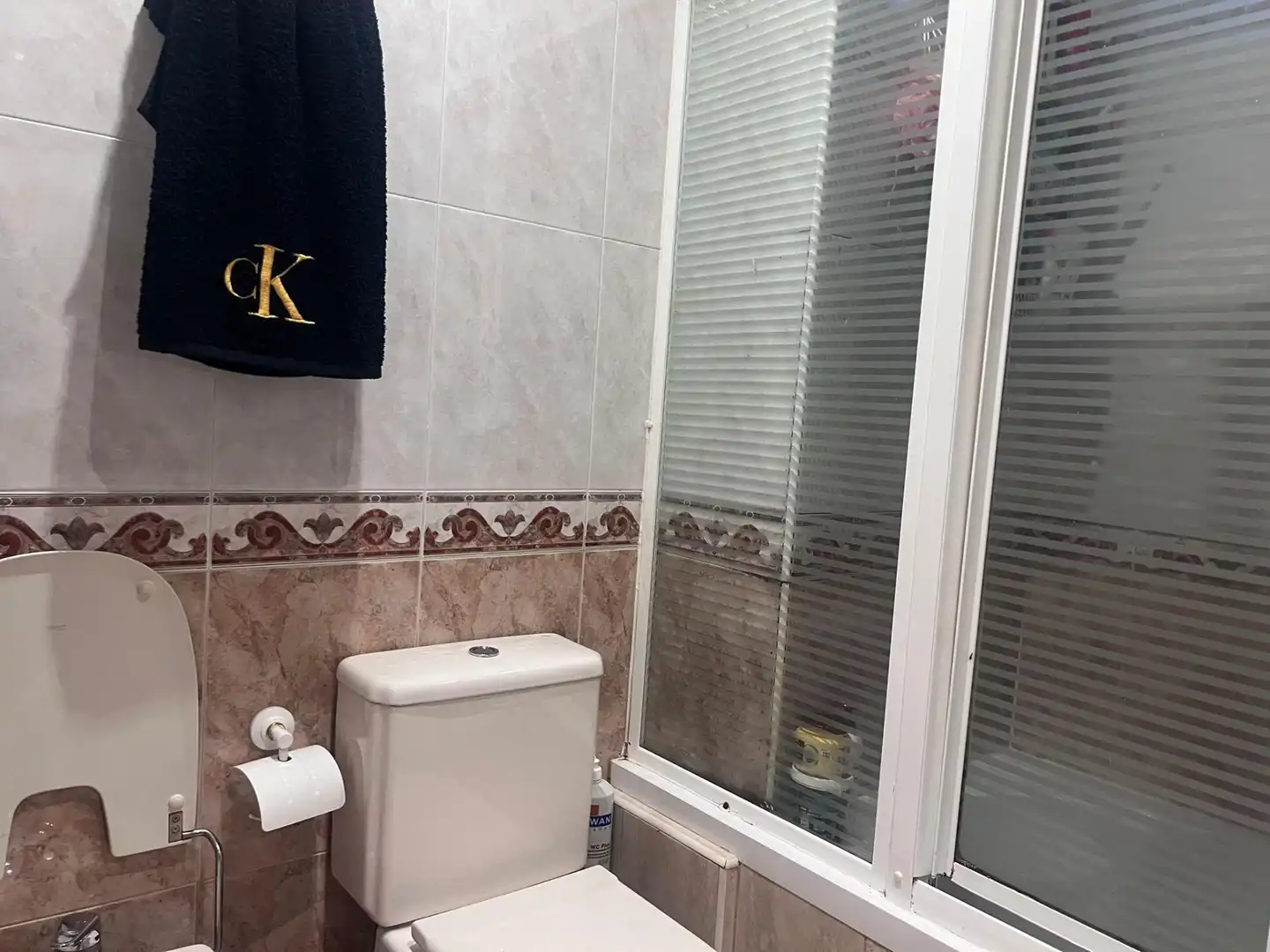 Baño de Piso en venta en Getafe con Aire acondicionado, Calefacción y Parquet