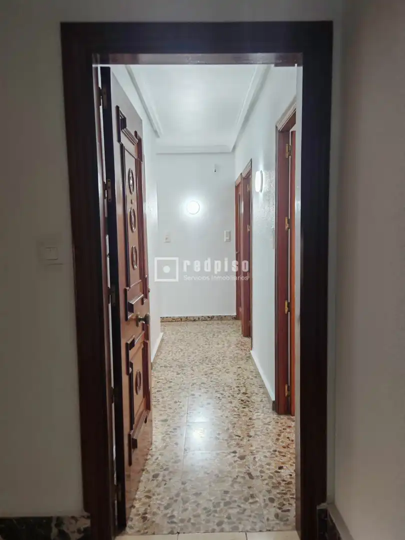 Flat for rent in Alcantarilla  with Air Conditioner and Furnished