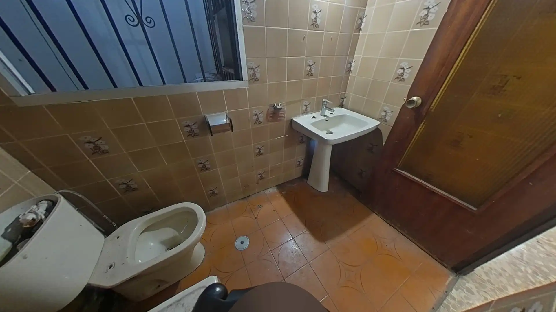 Bathroom of Houses for sale in Sevilla  with Terrace