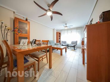 Wohnung mit Aufzug zum Verkauf in Calle Santa Gema .