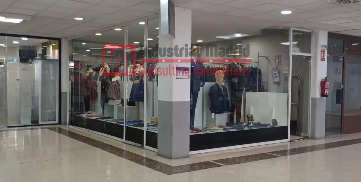 Local comercial en venda a Centro, imagen 2