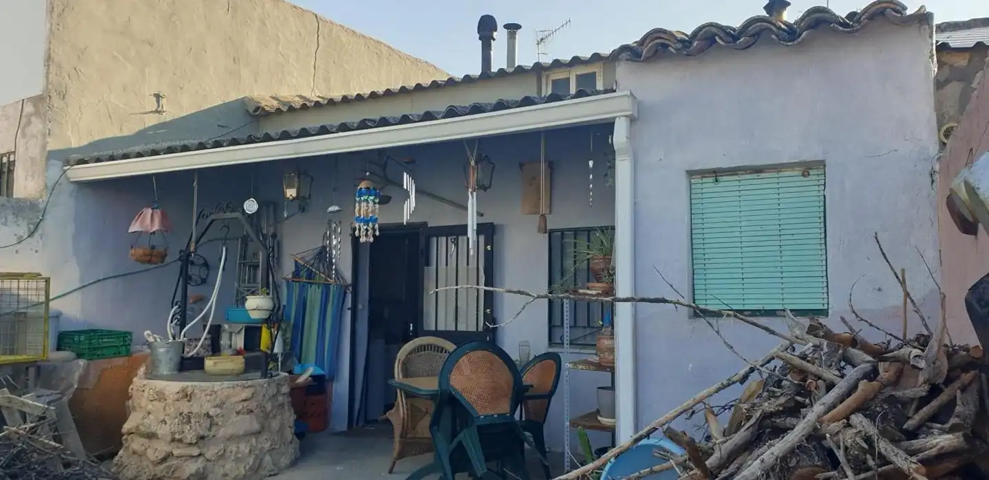 Vista exterior de Casa o xalet en venda en Alcázar del Rey amb Traster